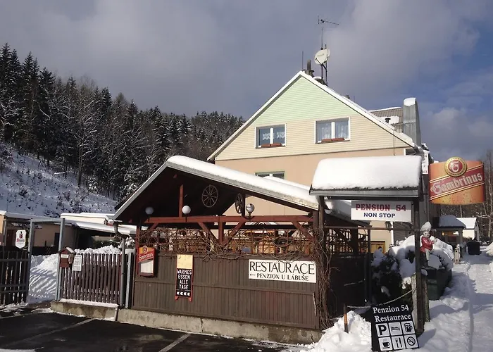 Penzion54 & Restaurace Ostrov (Karlovy Vary)